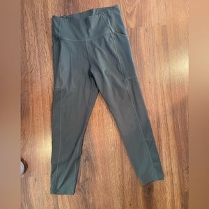 Olive green 7/8 length Girlfriend Collective leggings